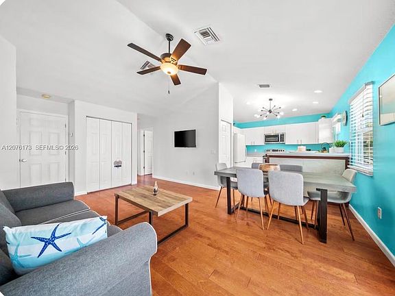 5th image of 1261 Bonefish Ct