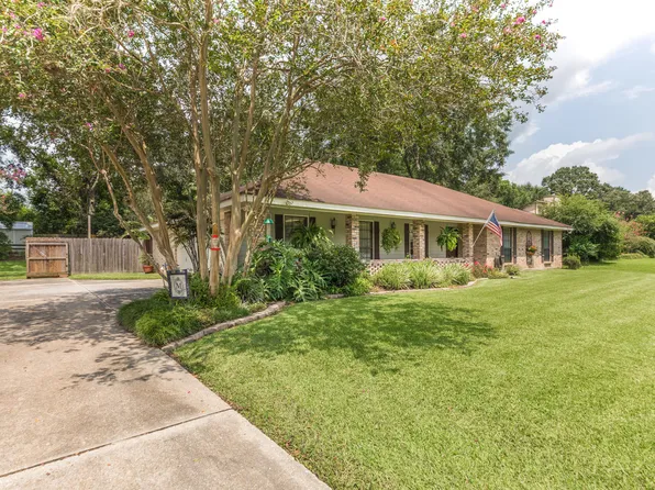 148 Greenfield Dr, Carencro, LA 70520