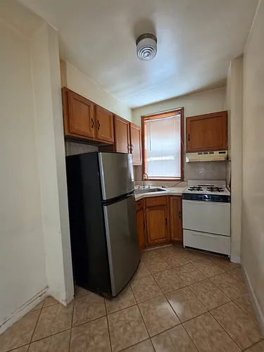 92 W 33rd St #31E Photo 1