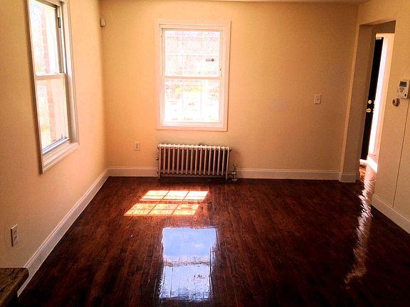 3rd image of 115-06 220 Street