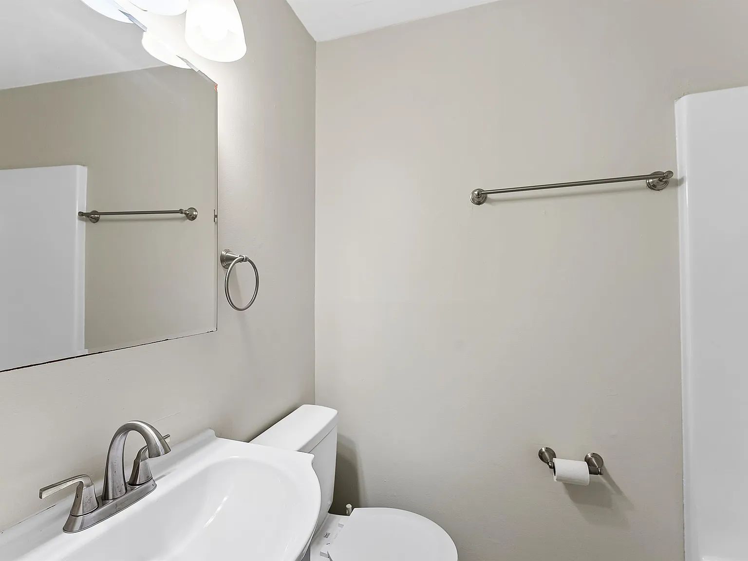 2808 Bardwell Road - 1 — Photo 3