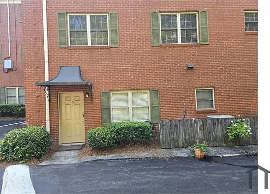 1 bed, 1000 sqft, $1,600 — Photo 2