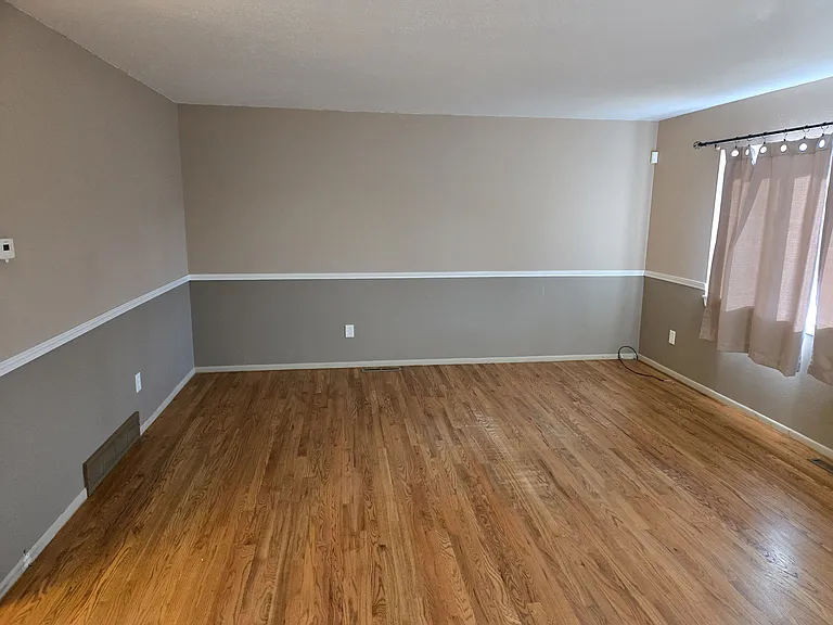 837 Hayden Dr — Photo 11