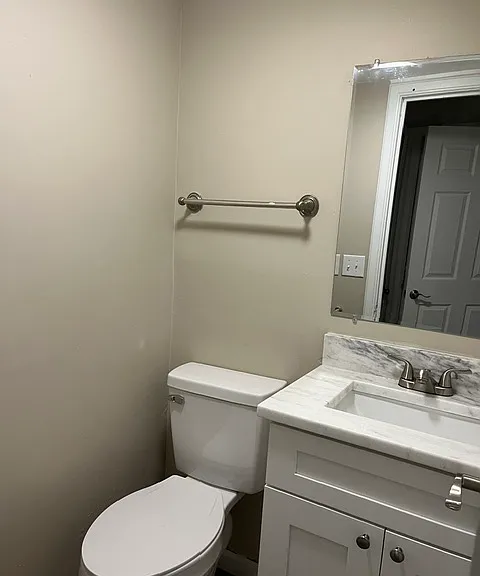 1189 Carrousel Dr E — Photo 9