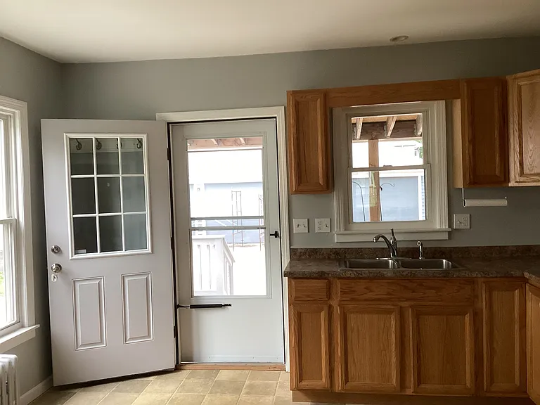 15 Summit St — Photo 17