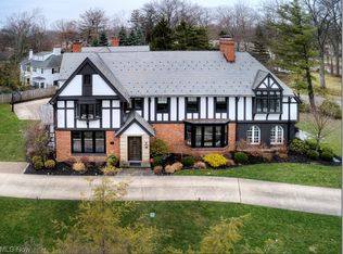 2834 Courtland Blvd, Shaker Hts, OH 44122