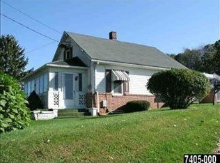 2835 Freysville Rd, Red Lion, PA 17356