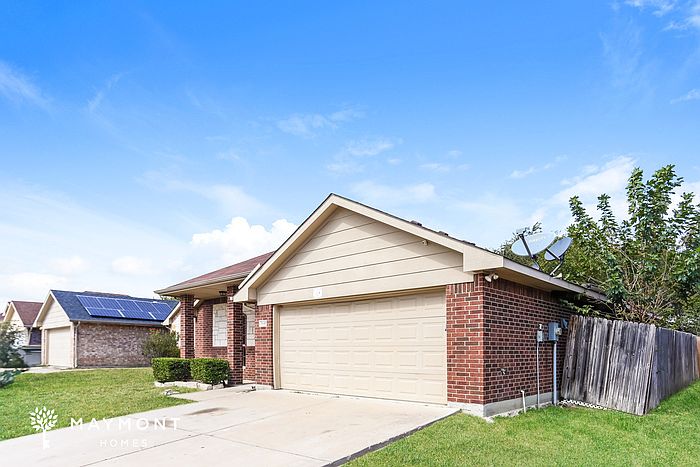 2nd image of 3145 Royal Crest Dr