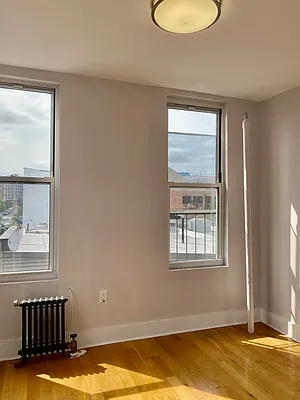 Rented by Max Apt LLC | media 13