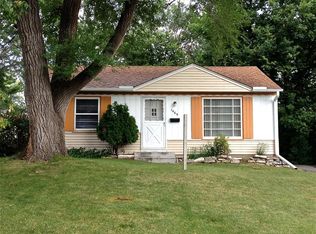 1469 Jersey Ave S, Saint Louis Park, MN 55426