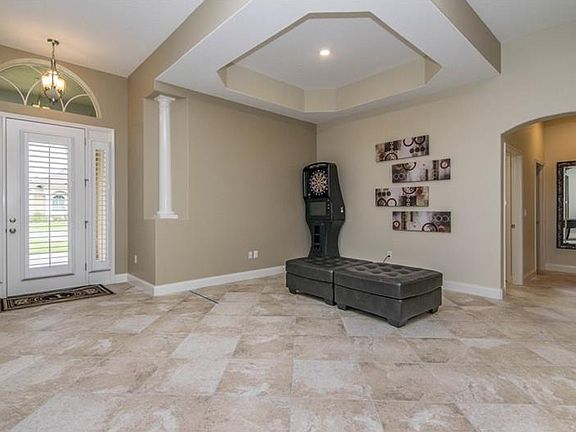 4th image of 27176 Hawks Nest Cir