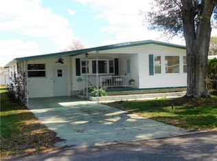 5250 Mohawk St, Zephyrhills, FL 33542