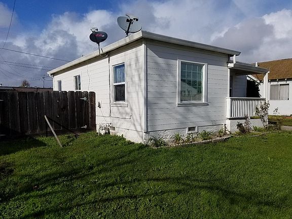 2nd image of 27 Gardner Ave