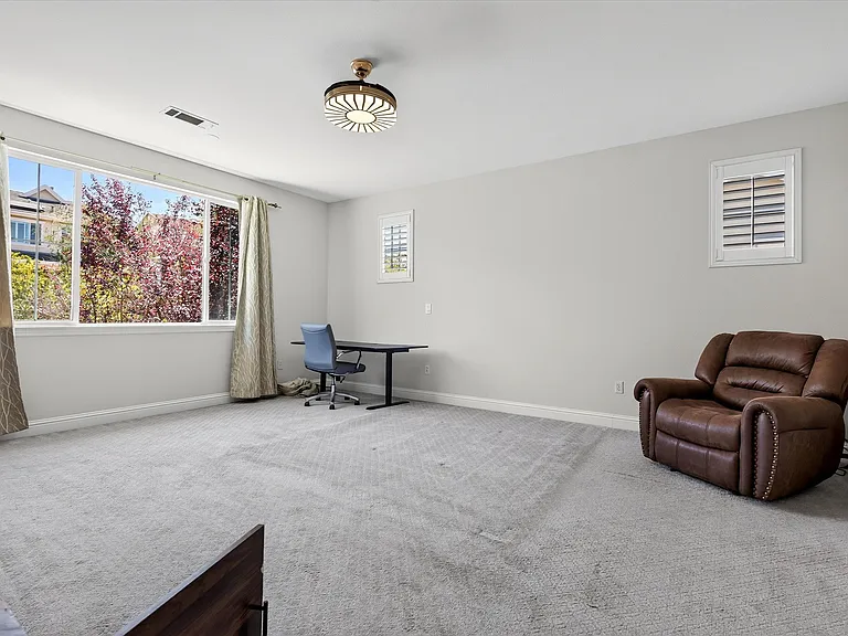1132 Chancery Way — Photo 33