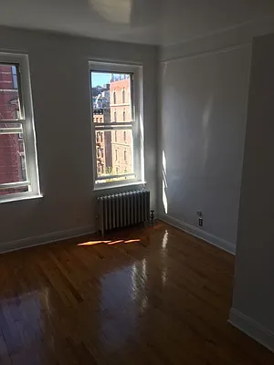 Rented by Weinstein Realty Group | media 9