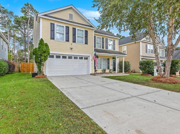 208 Emerald Isle Dr, Moncks Corner, SC 29461