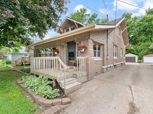 2181 18th St, East Moline, IL