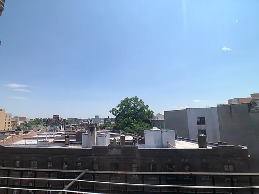 Rented by BRICK & GALO REALTY CORP | media 24