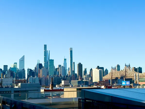 3 Court Square image 9 of 19