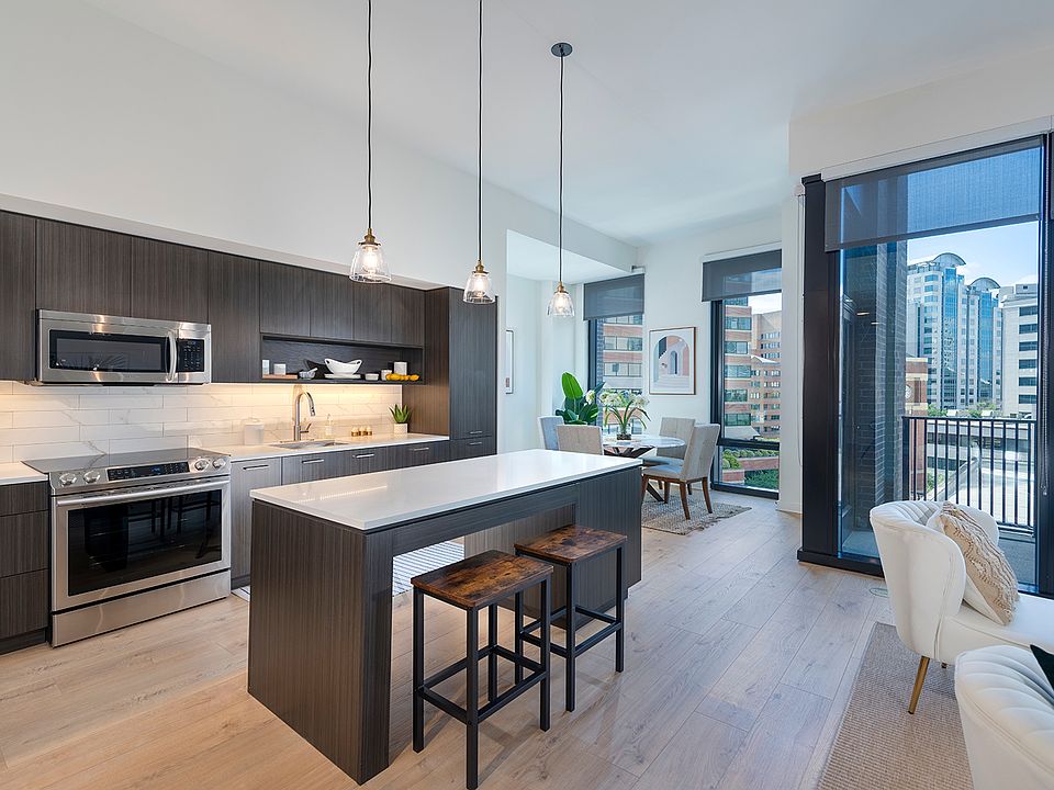 Expansive living and dining area