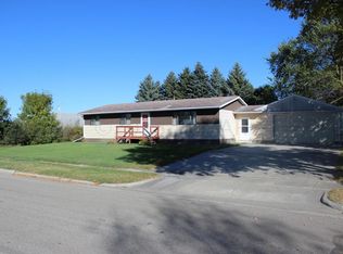 328 W 3rd Ave S, Ada, MN 56510