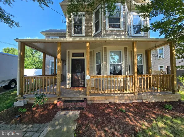 908 59th Ave, Capitol Heights, MD 20743