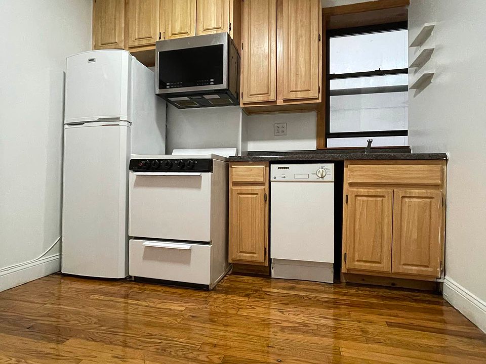 1st image of 238 E 25th St #16