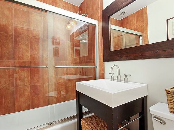 4th image of 23 10th St #3C