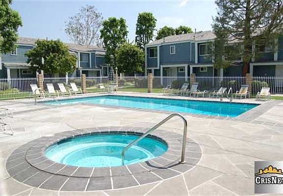 5th image of 15735 Nordhoff St Unit 22