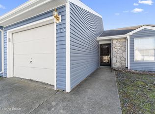 506 Independence Ct, Radcliff, KY 40160