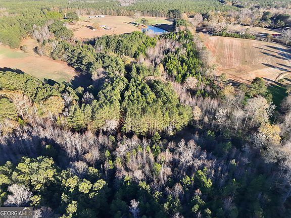 3rd image of 8365 Mount Carmel Rd