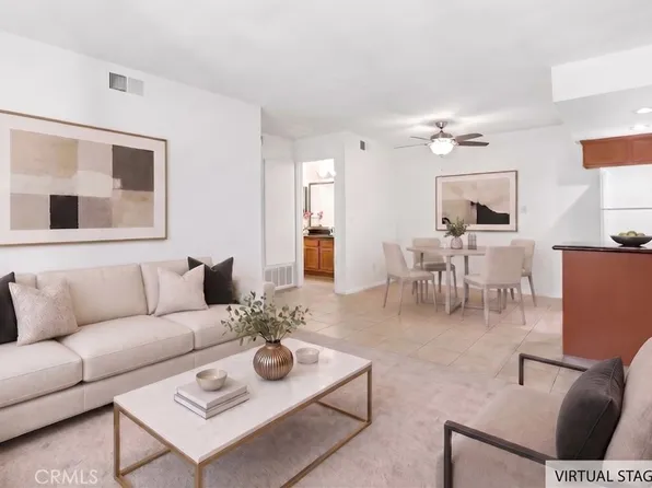 1118 W Blaine St APT 202, Riverside, CA 92507