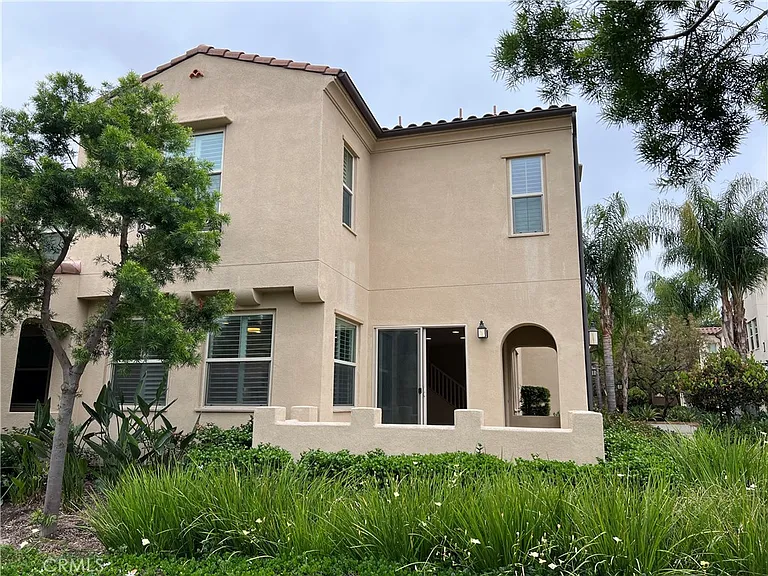 236 Borrego Dr — Photo 2