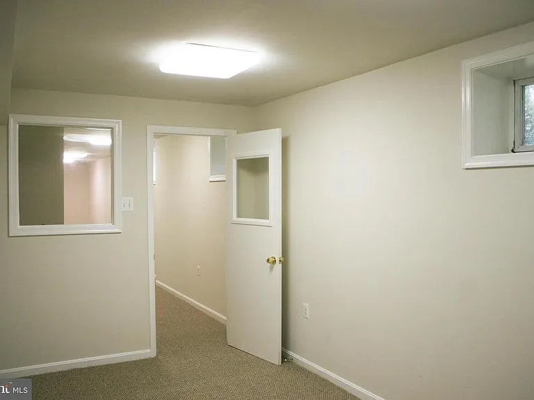 2657 Meadow Hall Dr — Photo 26