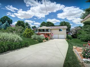 50 Lakeview Dr, Thornville, OH 43076