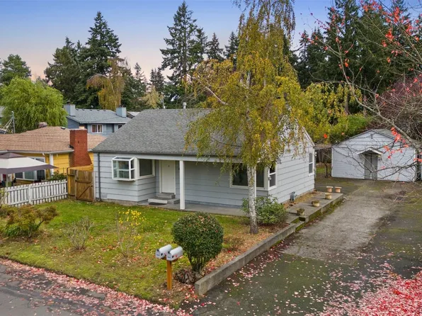 14516 Dayton Ave N, Seattle, WA 98133