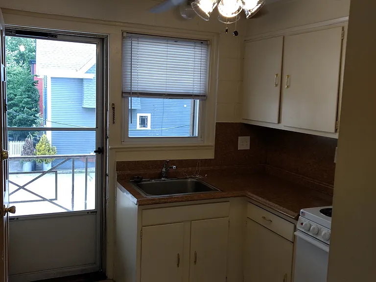 77 Hope St — Photo 39