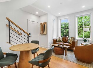 330 5th St SE APT 3, Washington, DC 20003