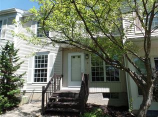 2796 Mull Ave APT G, Copley, OH 44321