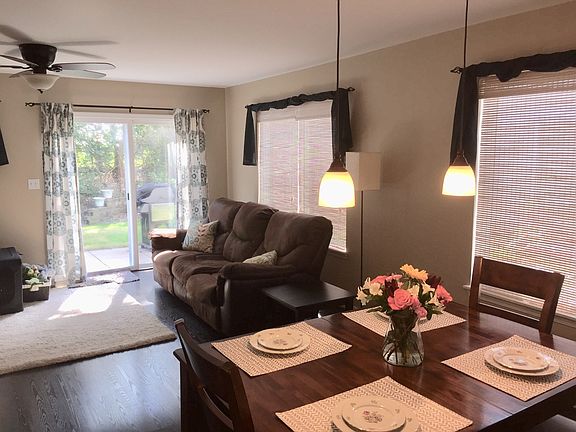 5th image of 117 W Aldridge Ln #117