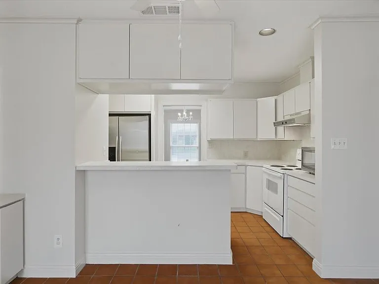 3101 Westcliff Rd W — Photo 17
