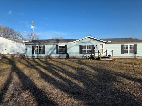 108 N Folly St, Niantic, IL 62551