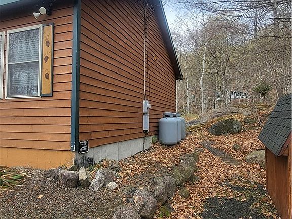 3rd image of 119 Dakota Rd