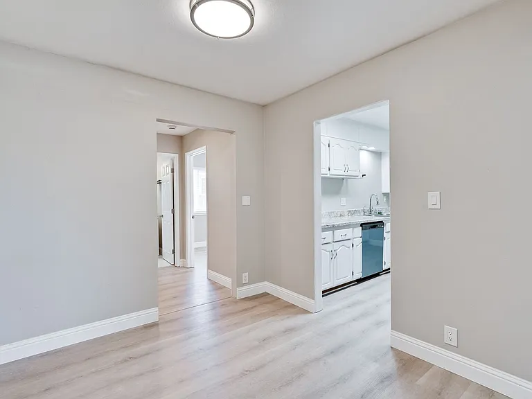 3000 Santa Maria Ave — Photo 19