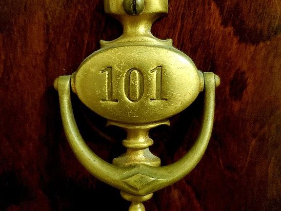 5th image of 17545 Madison Ave #101