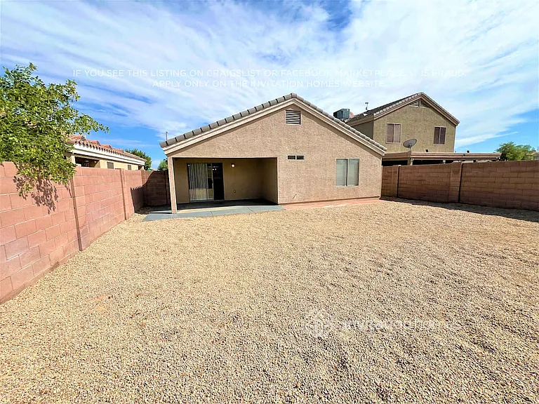 12572 W Saint Moritz Ln — Photo 17