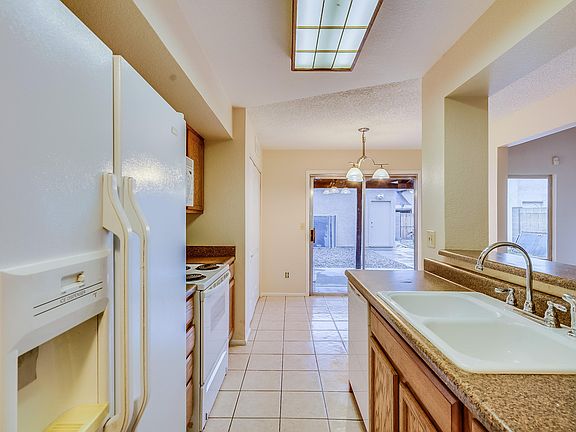 2nd image of 16509 N 68th Dr