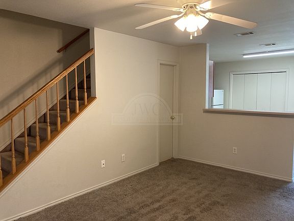 4th image of 3513 Malibu Ln APT C