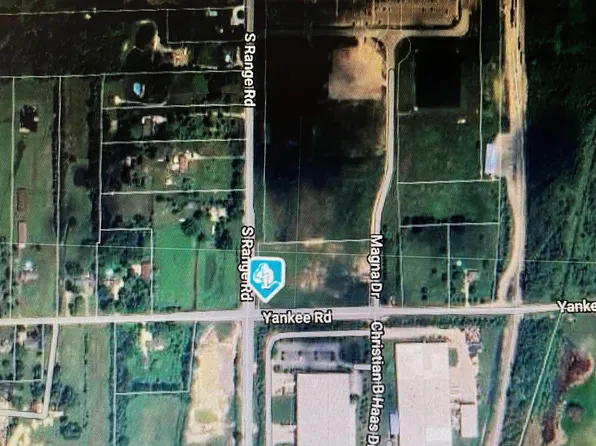 S Range Rd, Saint Clair, MI 48079