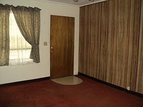 2nd image of 39598 Cherry Ln